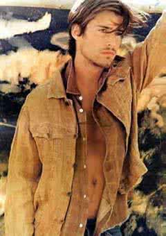 穿有质感的衣服 穿有质感的衣服，找有质量的男人