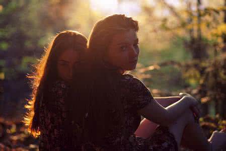 如何拍摄逆光照片 如何拍摄精彩逆光照片