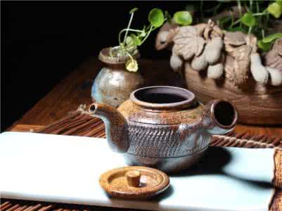 描写喝茶享受的句子 茶艺,让喝茶成為享受