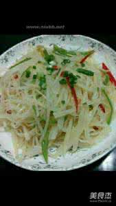 酸辣土豆丝的做法 酸辣土豆丝的做法 冬季食用土豆可减肥