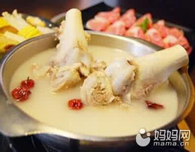 促进乳汁分泌的食物 促进乳汁分泌的食物 产后应该吃什么？骨头汤能促进乳汁分泌？