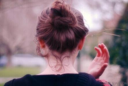 对不起没关系儿歌 别和我说对不起，因为我和你没关系