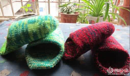 用钩针编织毛线拖鞋 超详细钩针毛线拖鞋教程,钩一双温暖你的双脚吧!