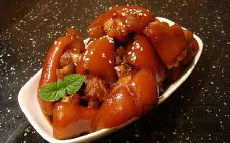 红烧猪蹄的做法 红烧猪蹄的做法,催乳又养颜的红烧猪蹄怎么做