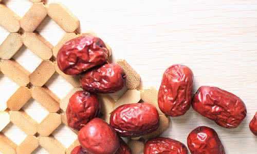 丰胸的食物有哪些 7类丰胸食物 让你拥有诱人双乳