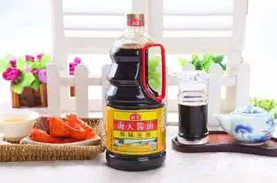 炒菜用生抽还是老抽好 生抽和老抽的区别和用法