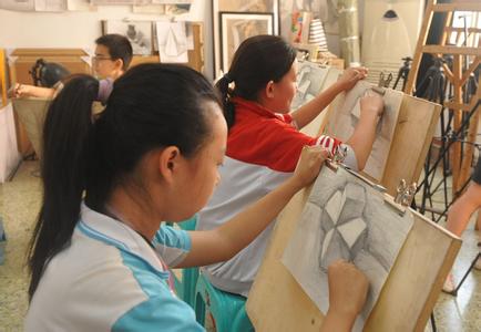 中学生综合素质评价 地方高师院校声乐教学中学生素质培养的建议与反思