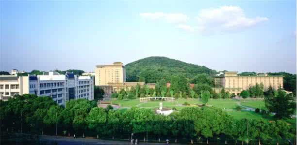 校园风景 武汉大学 校园风景【42P】