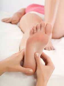 瘦腿按摩法 五种脚底按摩法 每天五分钟一月速瘦10斤