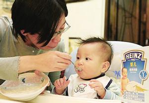 小孩子不吃饭只吃零食 只吃零食不吃饭 冬天怎么让孩子好好吃饭少吃零食？妈妈们必看~