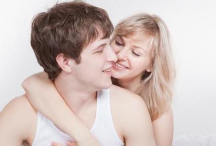 男人缺乏安全感的表现 女人的安全感不应由男人来给予