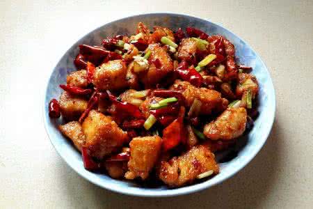 炒辣子鸡块的做法 辣子鸡块