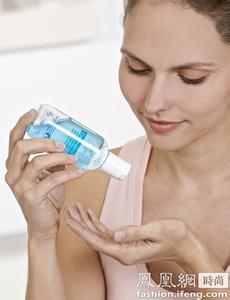 ps抹掉不要的东西 这10种东西千万别往脸上抹了!要毁容了也不知道!