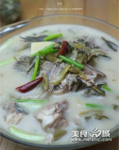 鱼头汤的做法大全 【美食大全】(146个)鱼头汤的做法06