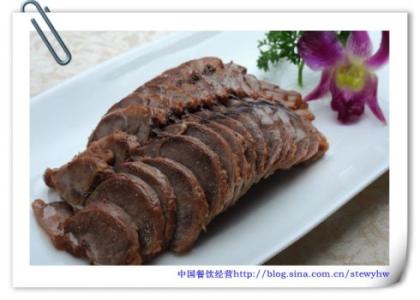卤牛肉的做法 绝不外传的卤牛肉做法秘诀  (2012-11-05 14:07:24)转载▼ 标签： 转载 分类： 健康养生     原文地址：绝不外传的卤牛肉做法秘诀作者：扬帆