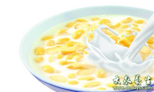 豆奶粉结块还能喝吗 豆奶结块还能喝吗 豆奶粉怎么冲不结块