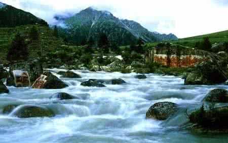 湖州蜜月小镇 西藏蜜月游不可错过绝美小镇