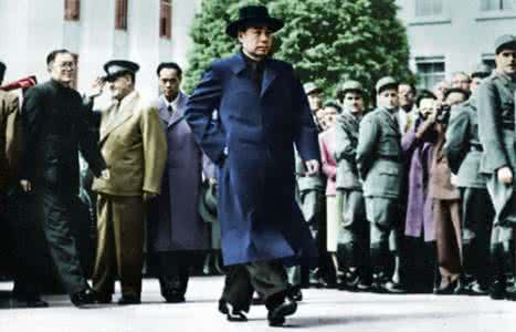 周恩来与女演员杨丽坤 外国人眼里的周恩来 周恩来眼里最漂亮女演员