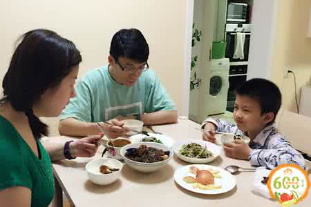 温馨晚餐 营养温馨晚餐 为家人的健康护航