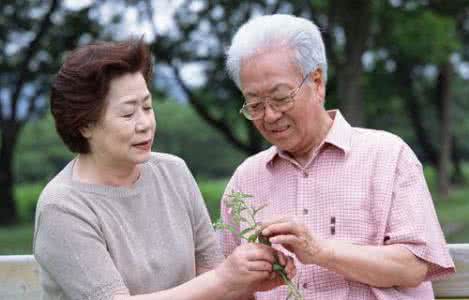 赞美老年人的年轻心态 赞美老年人的年轻心态 警惕老年人患糖尿病后的异常心态