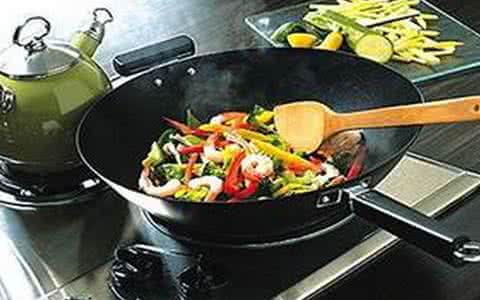 机油误区 炒菜用油的一些常见误区