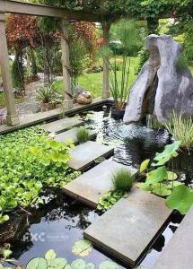 庭院池鱼 美式园林庭院欣赏 成都庭院设计欣赏—心向池鱼