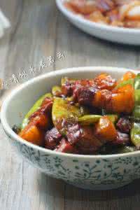 红烧肉炖豆角 油豆角红烧肉(东北农家菜)