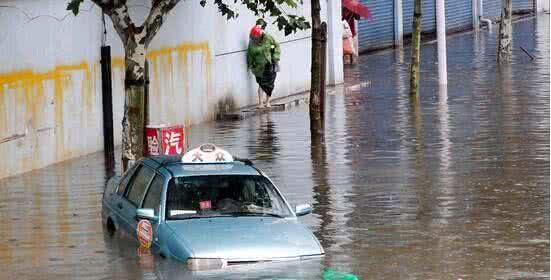 漂洋过海来看你视频 为什么最近暴雨频频？漂洋过海去上班