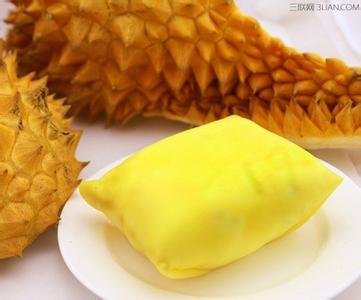 榴莲班戟 自制榴莲班戟 在家就能完成