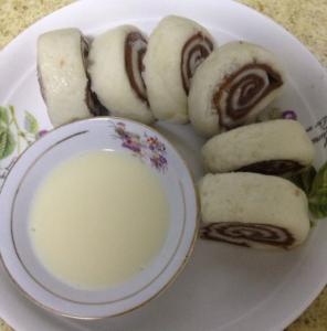 双色馒头的做法 牛奶白糖馒头的做法 牛奶双色馒头的做法