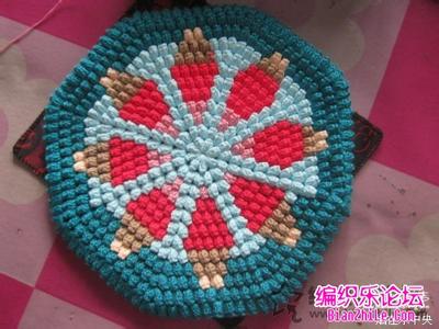 钩毛线垫子长方形视频 使用旧线钩的垫子教程
