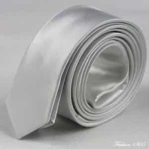 真丝面料的优缺点 仿真丝面料的优缺点 【真丝面料】真丝面料有哪些优点