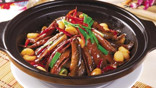 吃泥鳅有什么好处 吃泥鳅对身体有好处