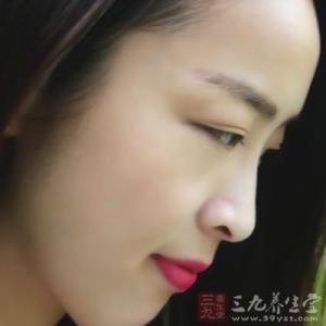 女人一处发黑竟然这么恐怖