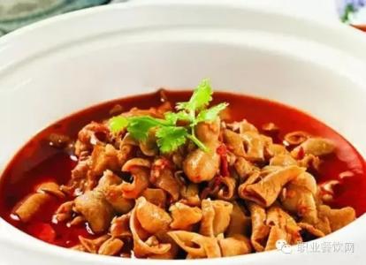 猪杂煲 沙锅猪杂煲