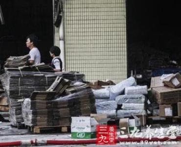 制衣厂仓库火灾 双11顺丰仓库起火引关注 揭秘火灾逃生10种方法