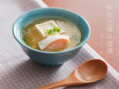 豆腐味噌汤 主妇快餐 -- 豆腐味噌汤