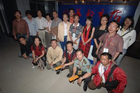 关于母亲的长诗 洪烛长诗:清明节怀念母亲【转载】