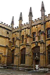 英国牛津大学 牛津大学·感受英国最古老的大学传奇
