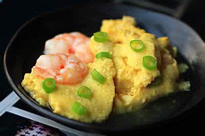 虾仁肉末蒸蛋 虾仁、肉末蒸鸡蛋