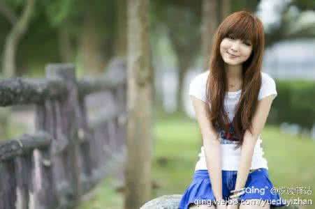 倚剑笑红尘 红尘深处，我自安恬，轻倚时光，书写温暖