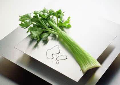 芹菜难吃 芹菜配上巨难吃的它，竟然抗癌性极强，效果倍增，常吃难患癌