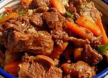 牛腿肉和牛腩哪个贵 道口烧鸡、鸭腿、羊肉、牛腩