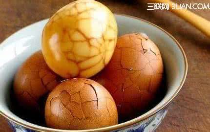 宝宝能吃茶叶蛋黄吗 宝宝能不能吃茶叶蛋