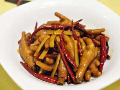 姜辣凤爪 这道辣姜拌凤爪真的是从来没吃过的，感觉超级棒的！