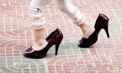 穿妈妈的大鞋作文400字