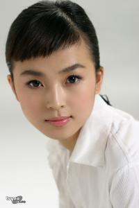 书卷气才是最美的气质 女人最美的气质—书卷气
