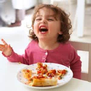 小狗感冒不进食怎么办 宝宝感冒不吃饭怎么办 要进食易消化的食物