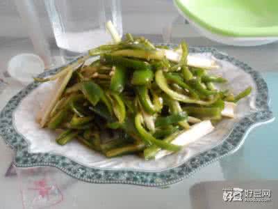 腌辣椒家常做法 鲜贝露 鲜贝露腌辣椒的做法,鲜贝露腌辣椒怎么做好吃,鲜贝露腌辣椒的家常做法