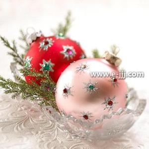 用纸折的迷你小饰品 一起来钩编迷你圣诞小饰品